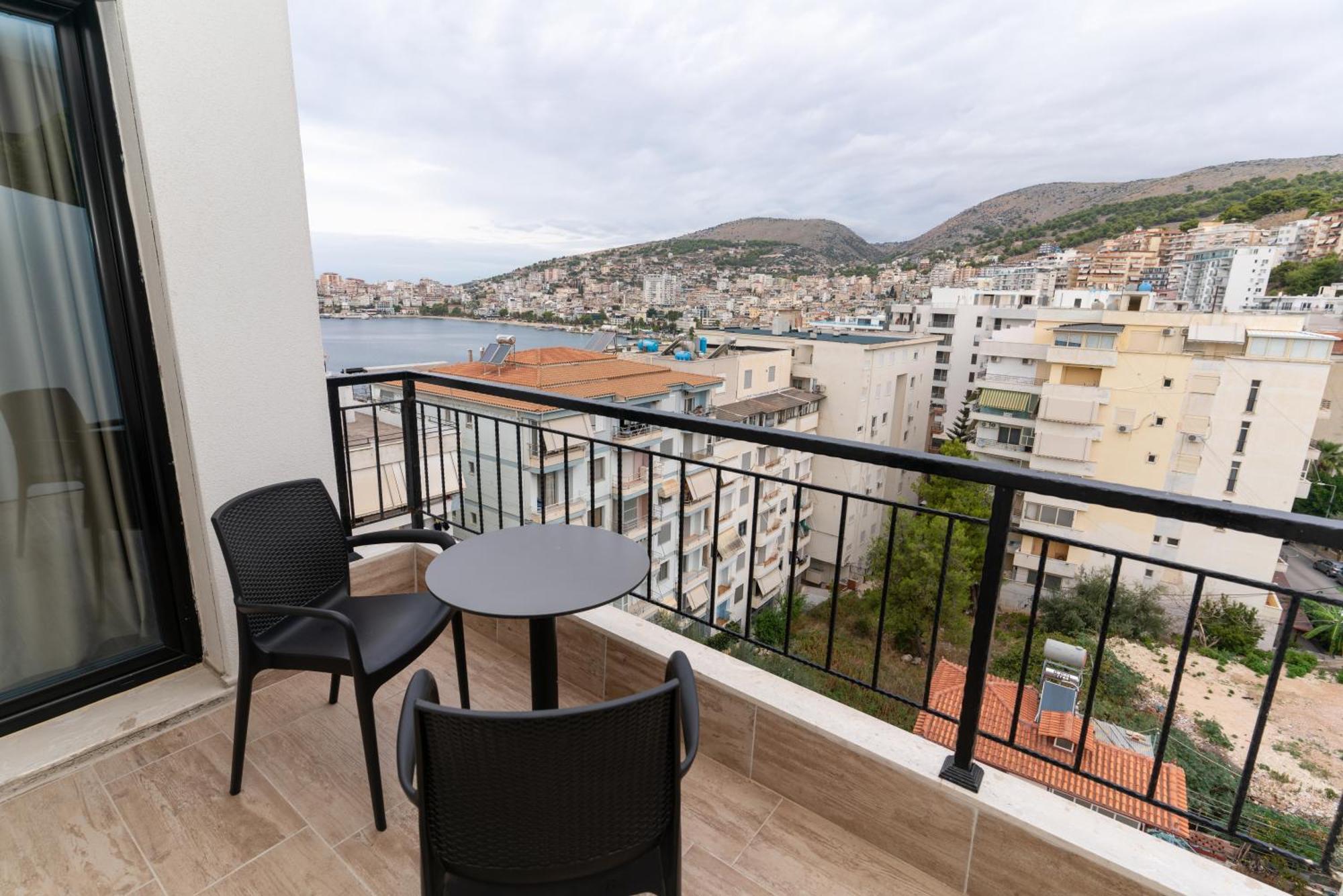 Blissful Apartments Saranda Dış mekan fotoğraf